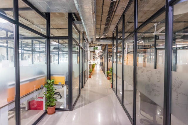 Coworking space comparison in Mumbai